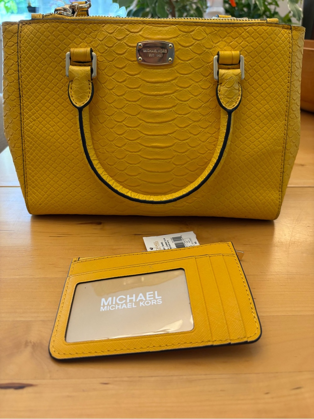 SOLD! Michael Kors Yellow Selma Satchel + a NWT Card Case to Create a Set! - Picture 1 of 11